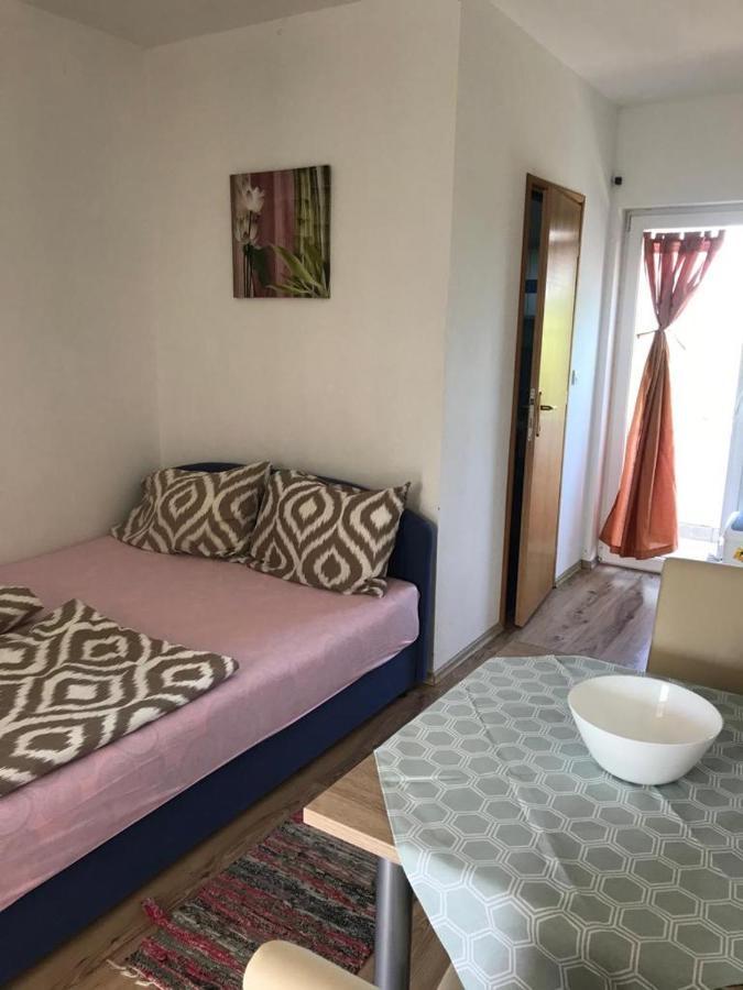 Studio Apartments Mt Šmrika Esterno foto