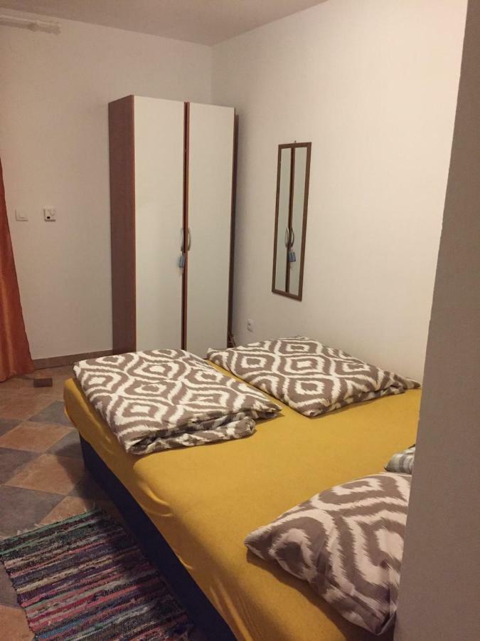 Studio Apartments Mt Šmrika Esterno foto